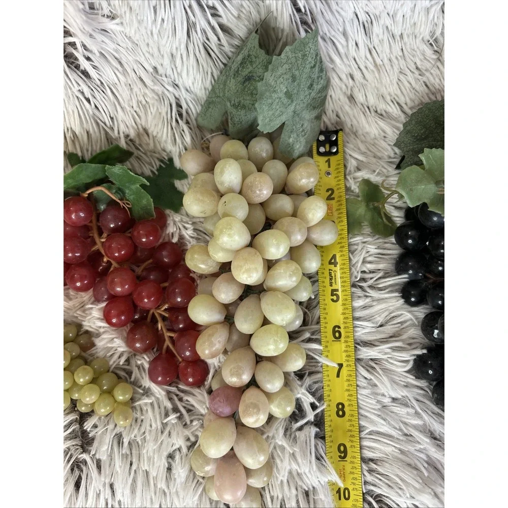 LARGE LOT OF Vintage Grape Clusters Rubber Mid Century Fake Fruit Decor‎ VARIOUS